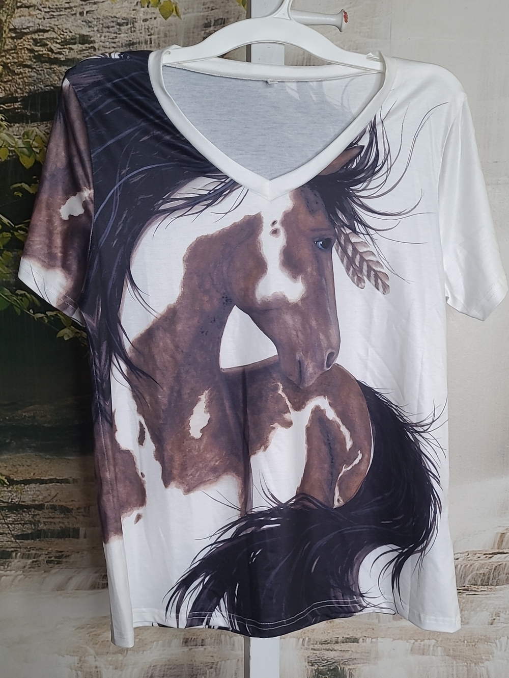 Womens Medium Bold Brown Horse Short Sleeve Tshirt